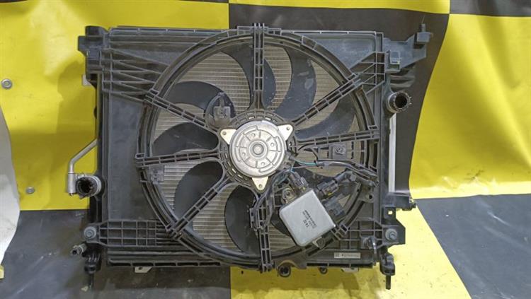 Радиатор основной Ниссан Нот в Минусинске 105188