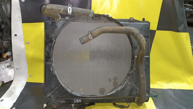 Радиатор основной Мицубиси Паджеро в Минусинске 105204