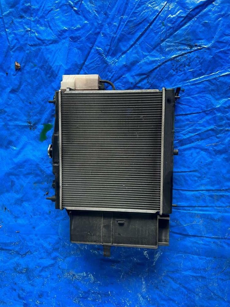 Радиатор основной Ниссан Куб в Минусинске 245900