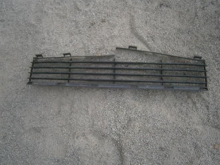 Решетка радиатора Тойота Приус в Минусинске 64071