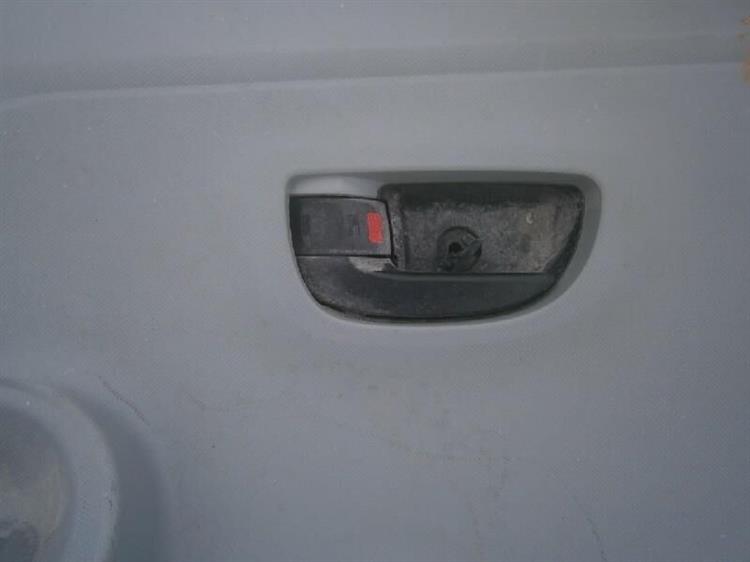 Дверь Тойота Аква в Минусинске 66094