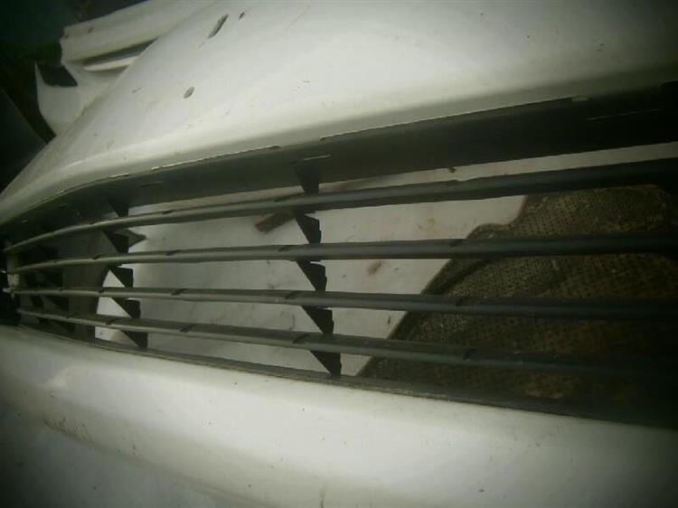 Решетка радиатора Тойота Приус в Минусинске 72763