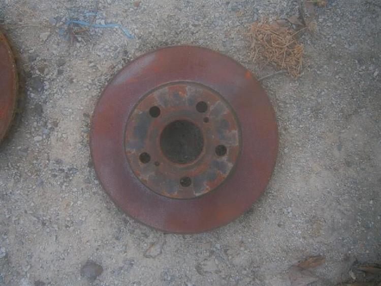 Тормозной диск Тойота Приус в Минусинске 81565