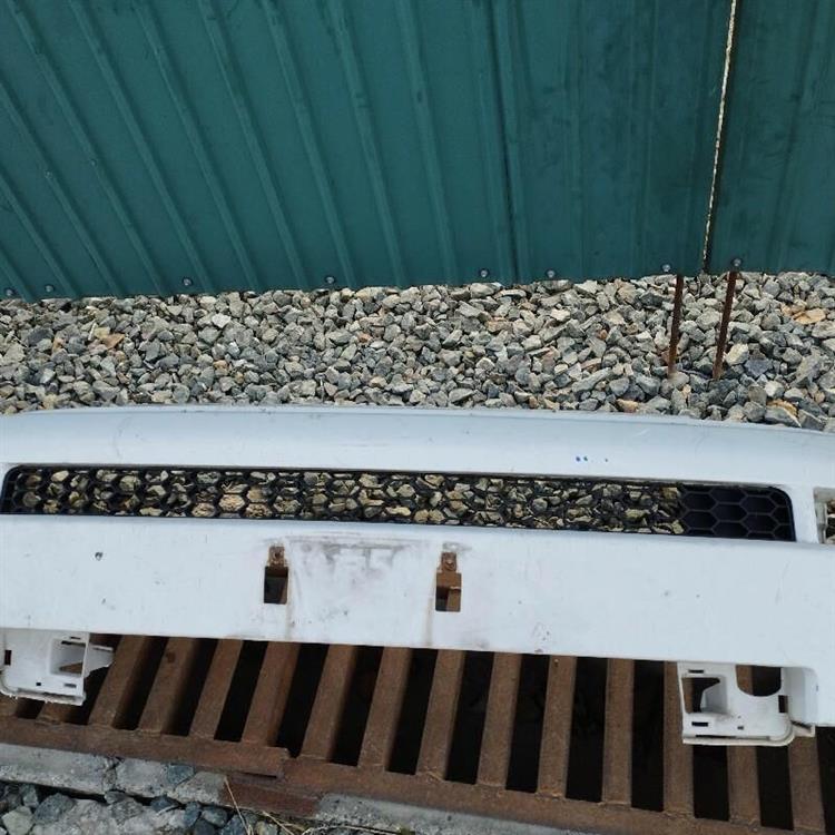Решетка радиатора Тойота ББ в Минусинске 87564